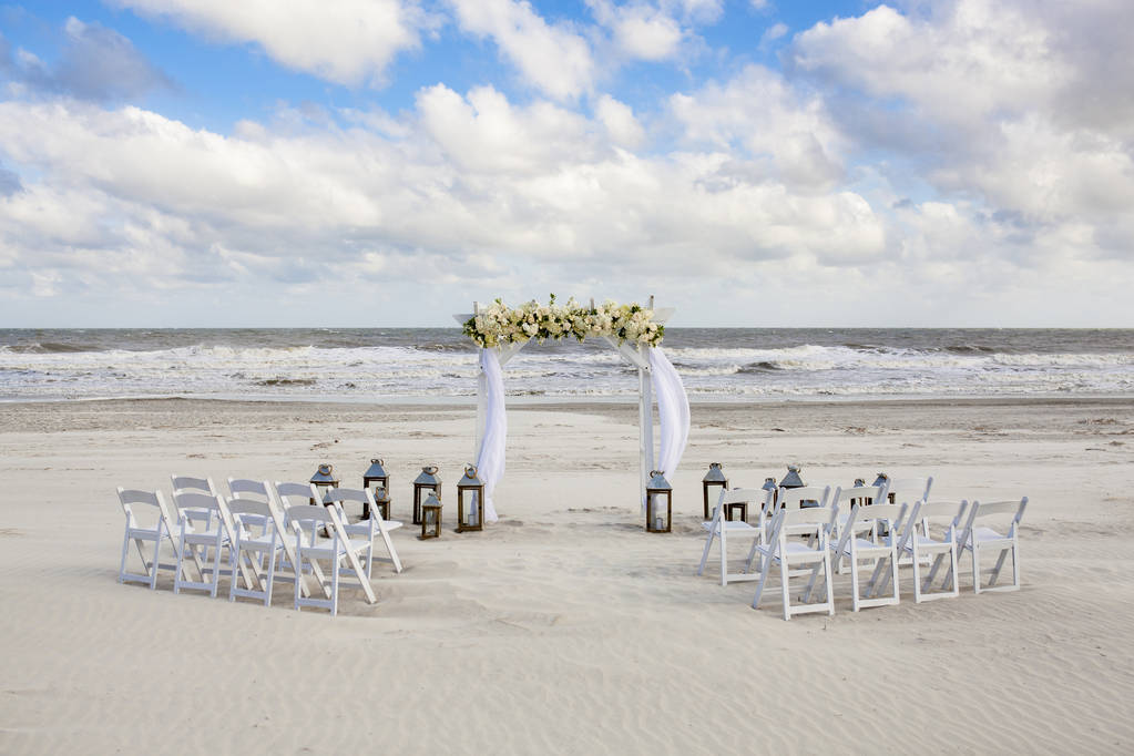 Пляжне весілля