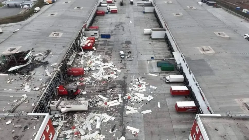 разрушен терминал новой почты в Харькове