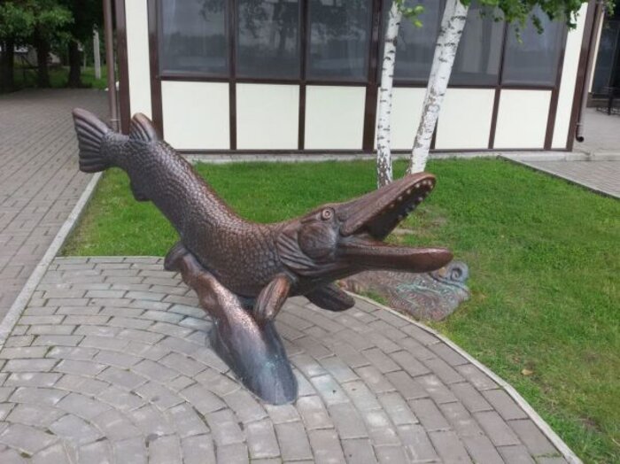Скульптура Щуки Кременчуг