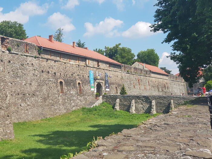 Підзамковий лісопарк: Ужгород цікаві місця