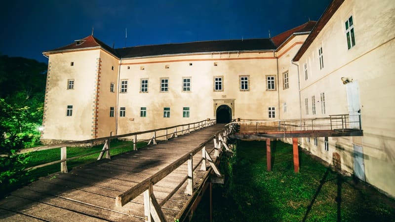 Закарпатський обласний краєзнавчий музей ім. Т. Легоцького