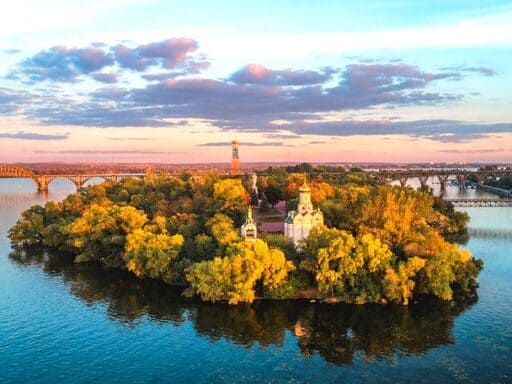 Монастирський острів у Дніпрі – природна перлина Придніпров'я