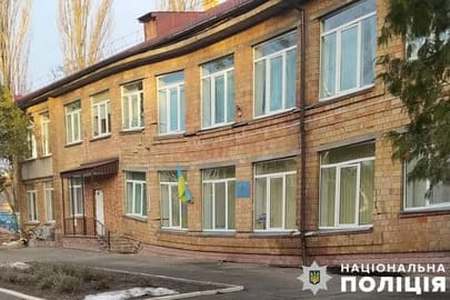 Привласнили кошти на ремонті укриття в дитячому садочку.