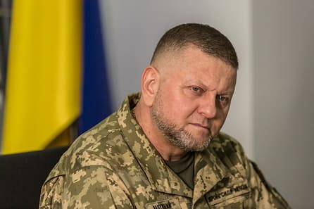 Залужний зустрівся з Зеленським  8 лютого 2024 року, після чого президент України оголосив про відставку головнокомандувача ЗСУ.