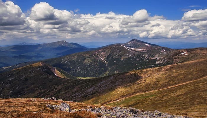 Гори Україна. 