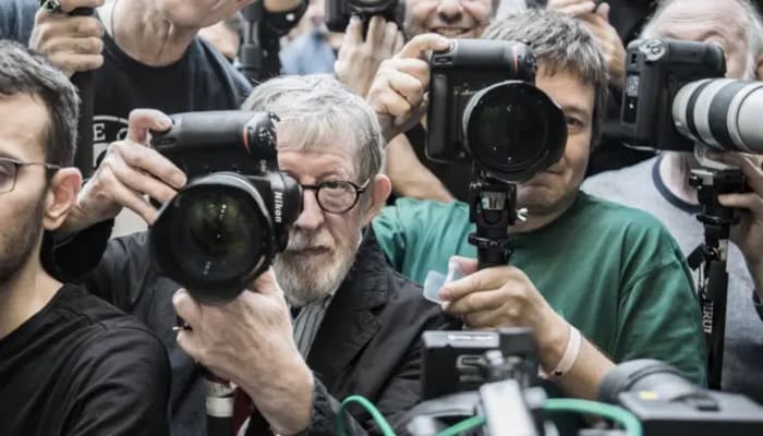 Професія папараці. Хто це і як стати таємним фотографом?