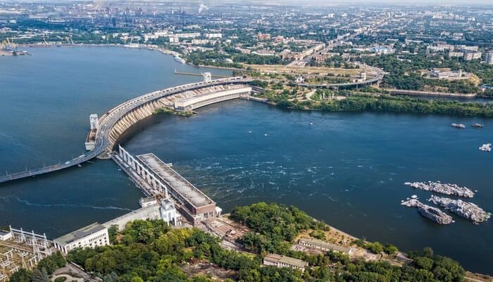 Запоріжжя - куди піти та що подивитись туристу в місті?