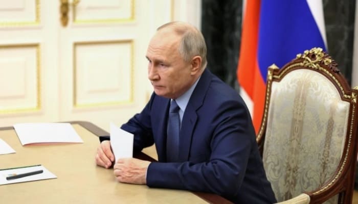 Путін заявив про посередників у переговорах з Україною