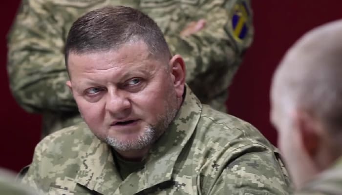 Залужний виступив проти оперції ЗСУ по Курську