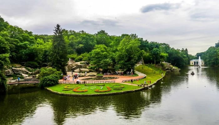 Умань