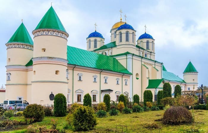 Свято-Троїцький Межиріцький храм