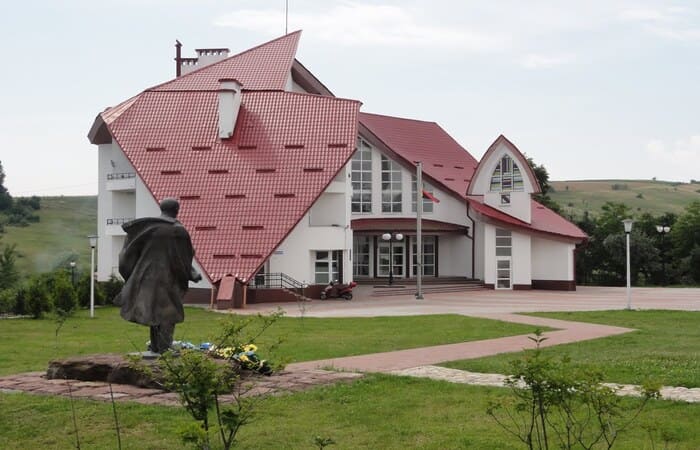 Історико-меморіальний музей Степана Бандери